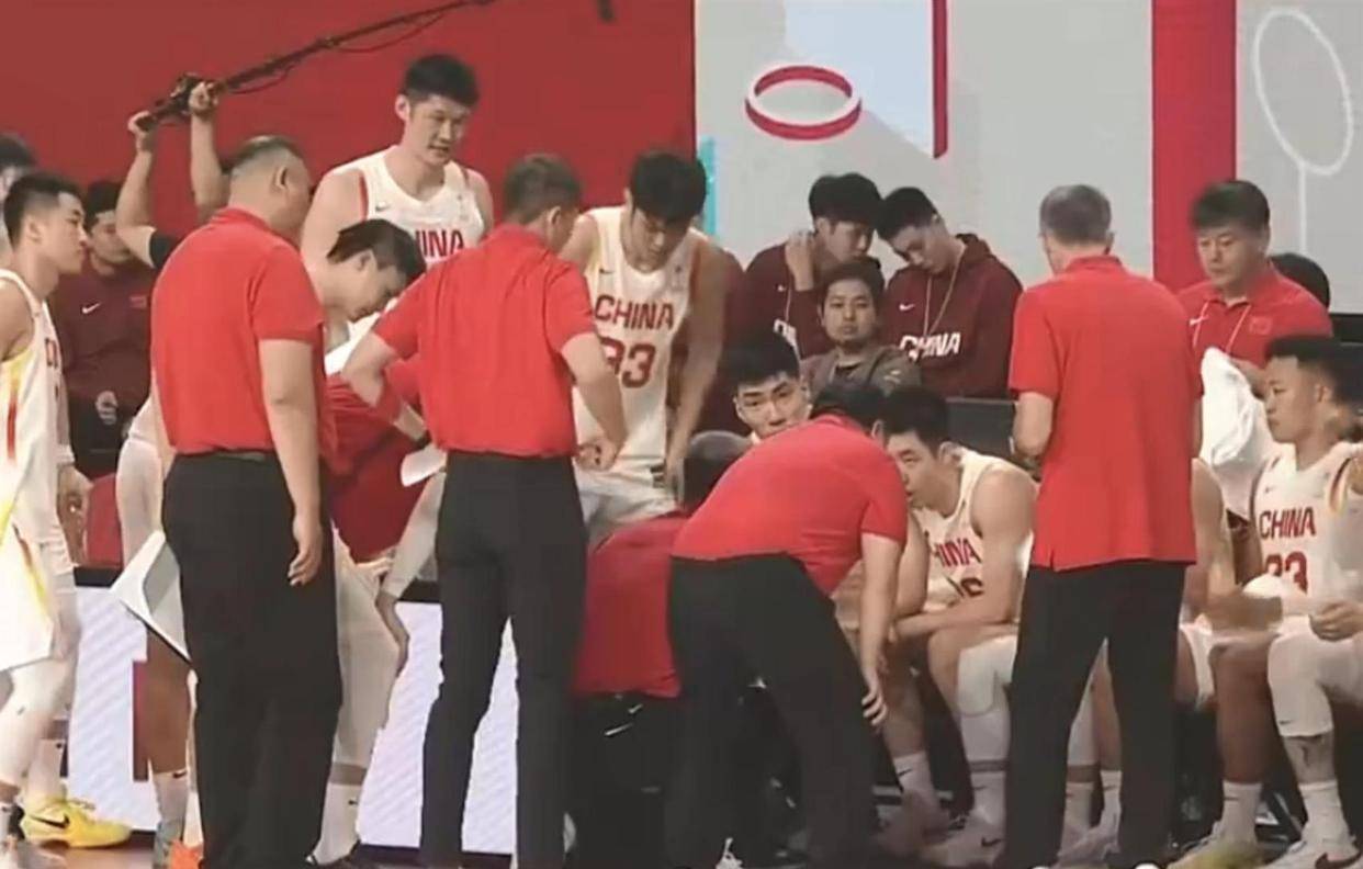 欧博官网下载-风云突变山东男篮国际比赛日扳平良机关键时刻篮板制胜引欢呼，阿贾克斯围绕欧冠战术微调瞬间刷屏的简单介绍