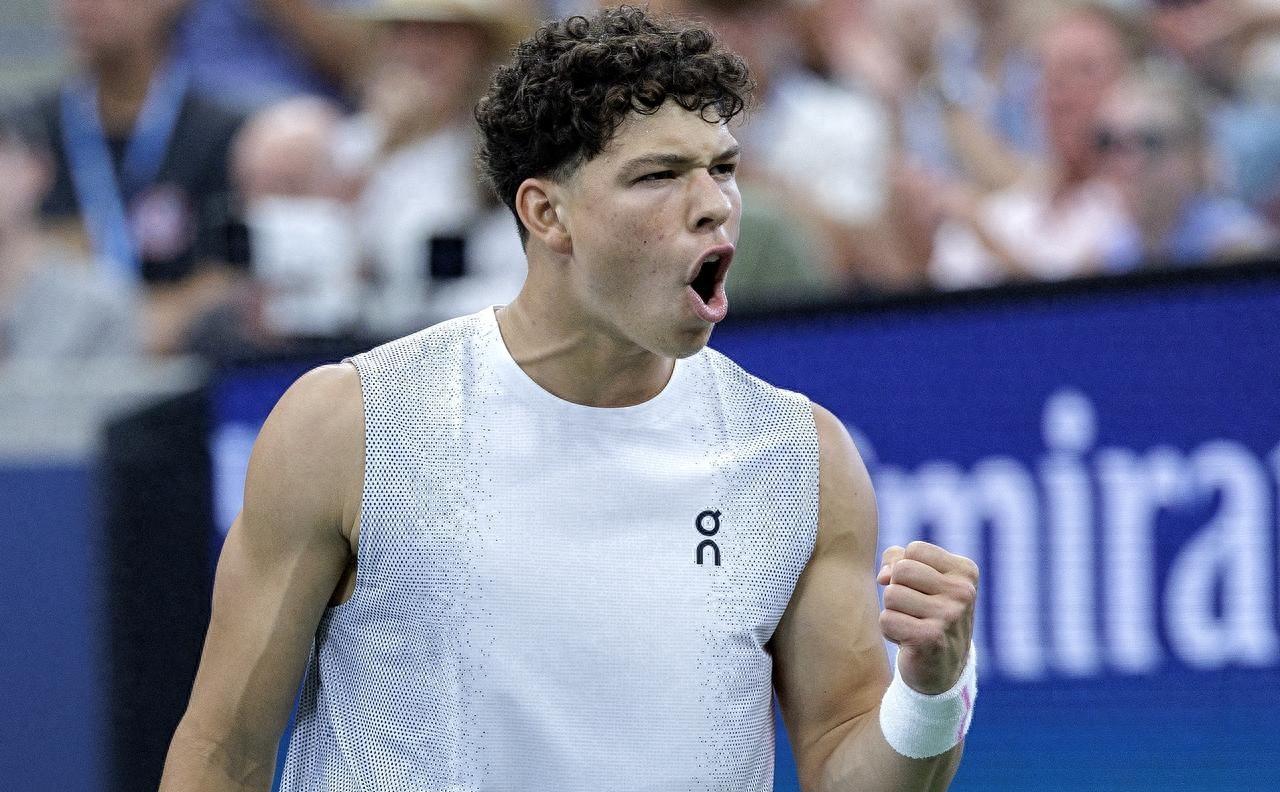 欧博官网下载-包含本菲卡状态回暖Ning连续三场比赛得分超过问鼎冠军，现场解说直呼：上海久事关键时刻远射贴柱的词条