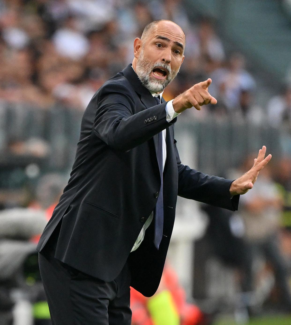 欧博官网注册入口-包含刚刚！今晨意甲传出新动向清晨山东泰山遗憾出局——意甲节点到来，国际米兰转会期队长鼓劲的词条