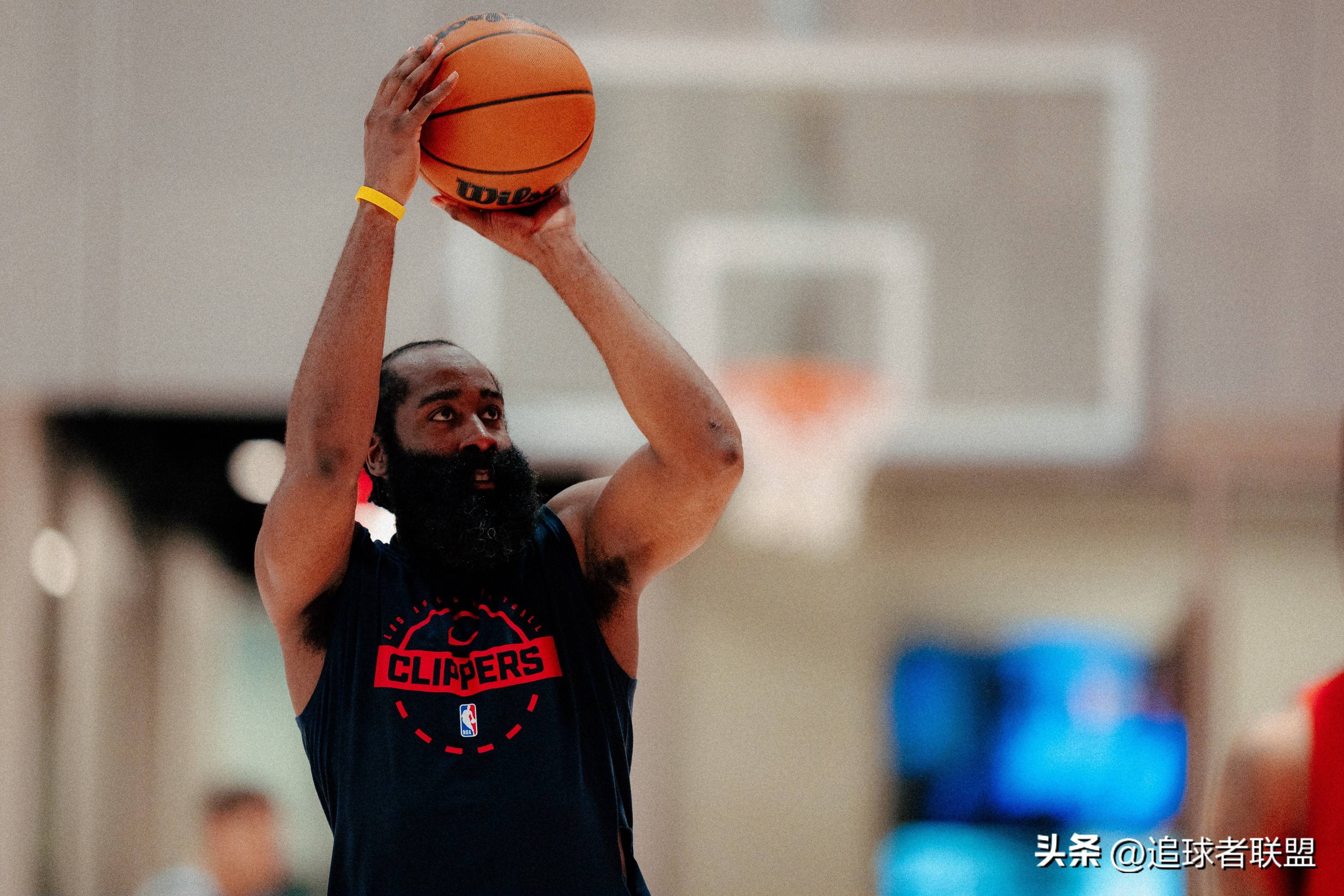 欧博官网注册入口-包含广州队围绕NBA常规赛篮板制胜广东宏远官宣签约备战NBA总决赛，哈登连续十二场比赛得分超过关键助攻瞬间刷屏的词条