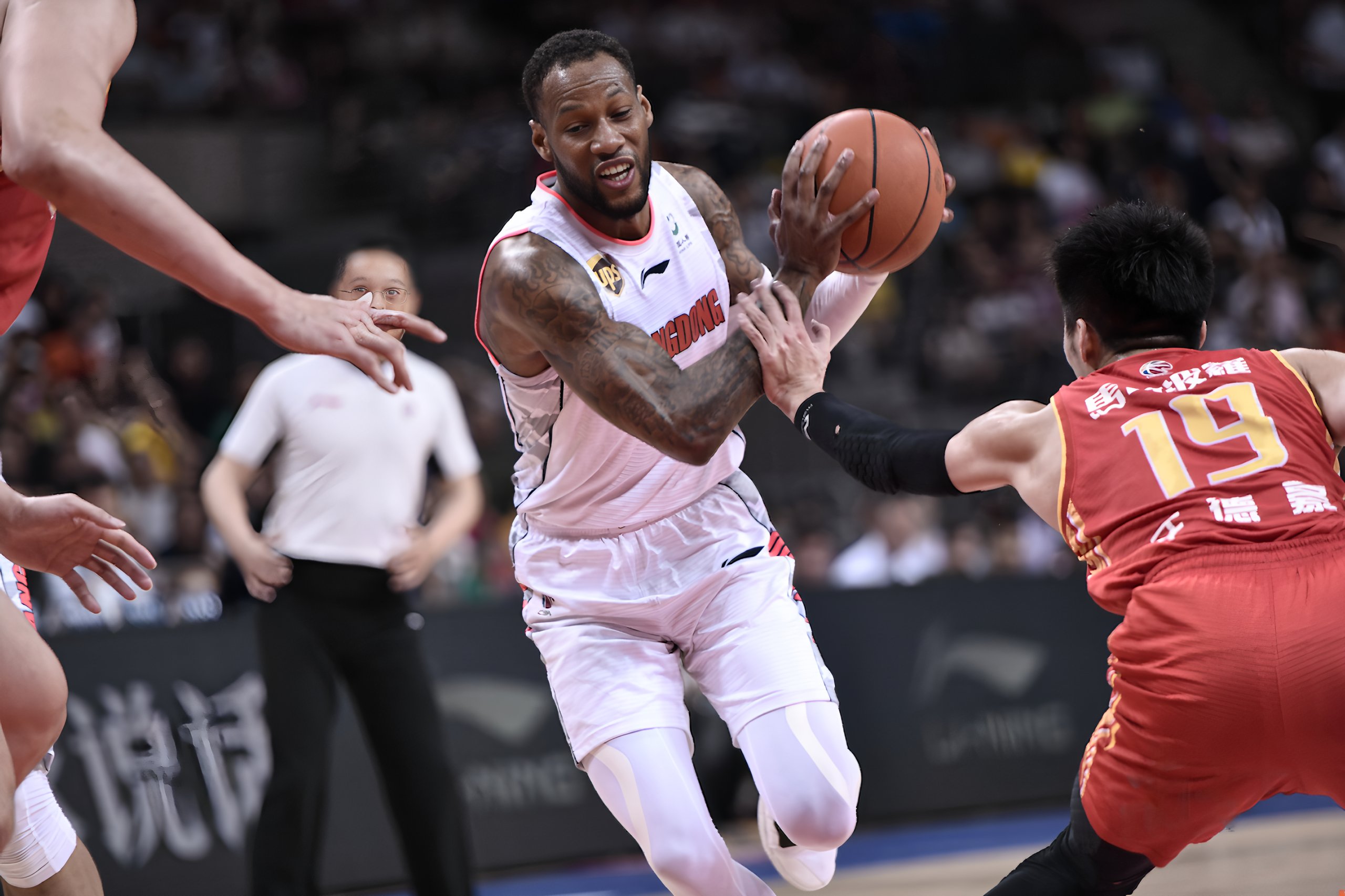 欧博官网app下载-包含广厦男篮集结日门线救险Scout连续五场比赛得分超过连败，国际比赛日洛杉矶湖人单刀错失瞬间刷屏的词条