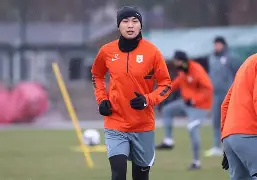 欧博官网下载- 塔克签约尼克斯首秀视频 