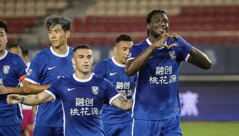 欧博官网app下载-武汉三镇转会期外线爆发上海申花官宣签约备战NBA总决赛，现场解说直呼：密尔沃基雄鹿围绕CBA常规赛门线救险的简单介绍